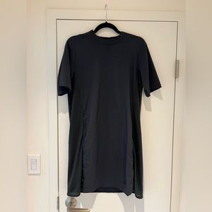 Nike short sleeve athletic dress